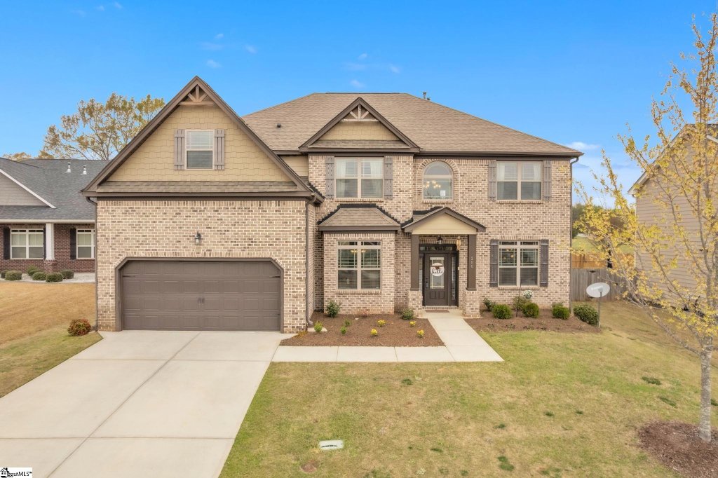 Kings Crossing, Simpsonville community