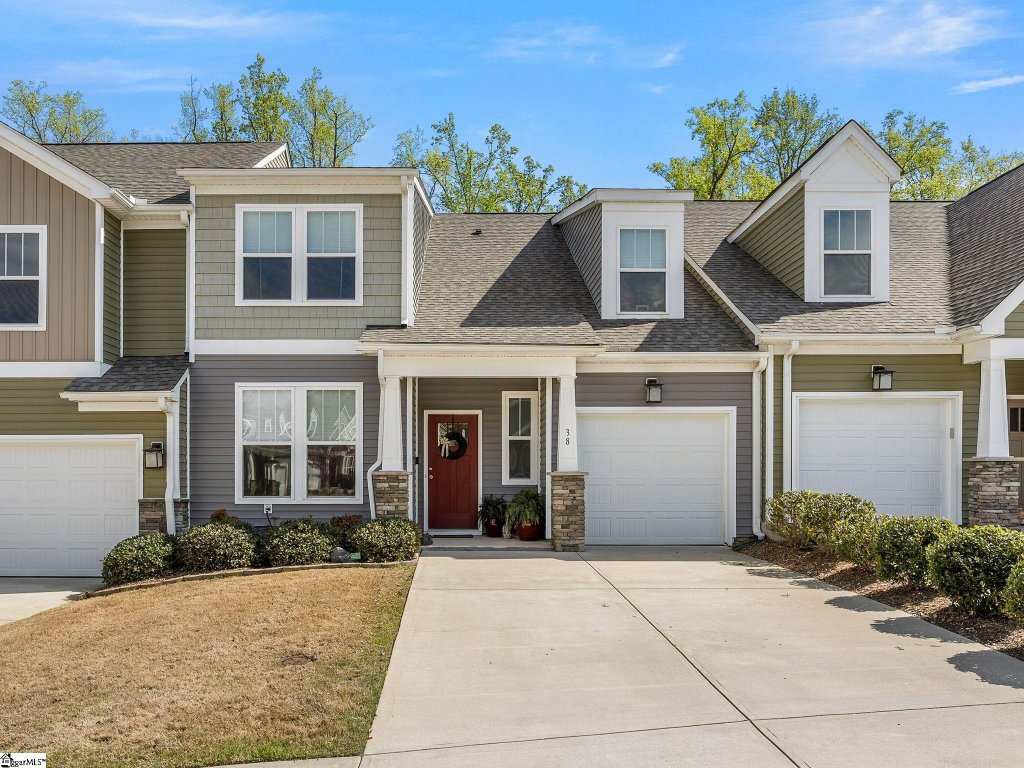 38 Creekhaven Lane