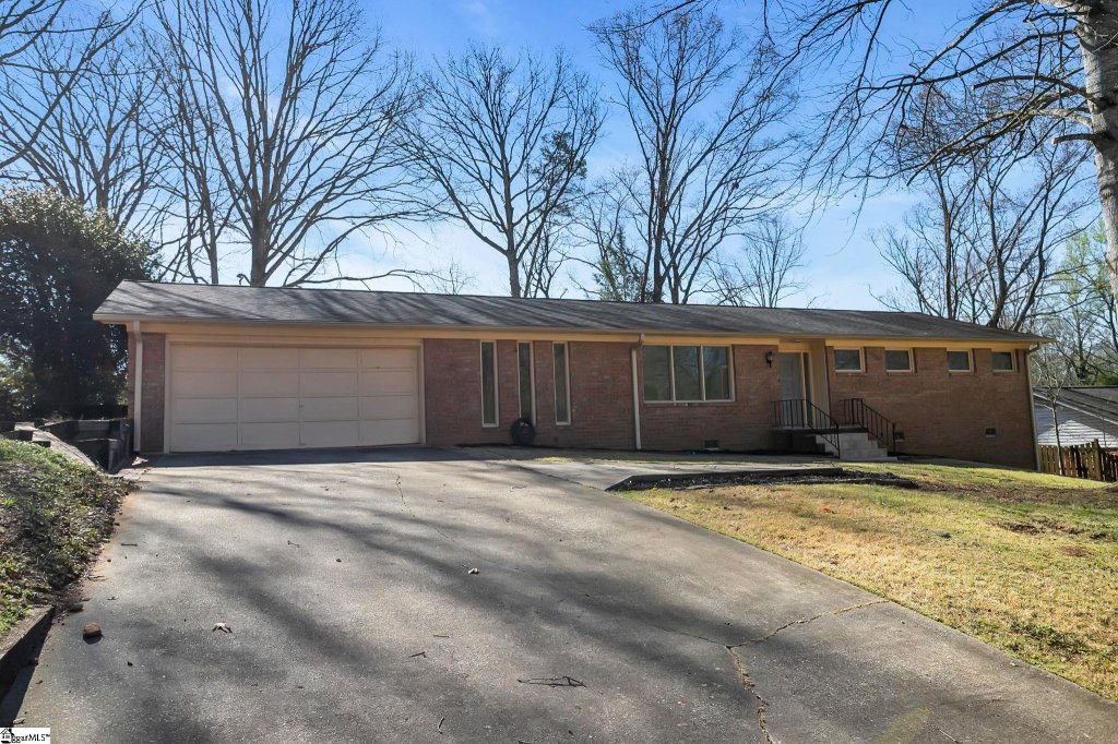 Forest Acres, Taylors community