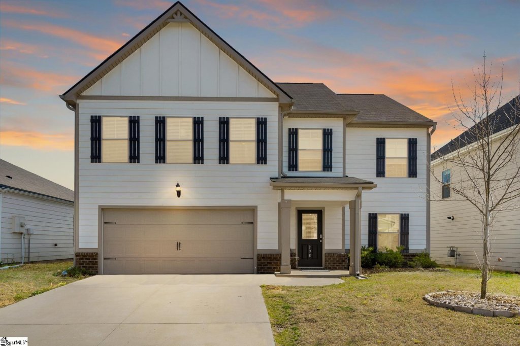 Martingale Meadows, Roebuck community