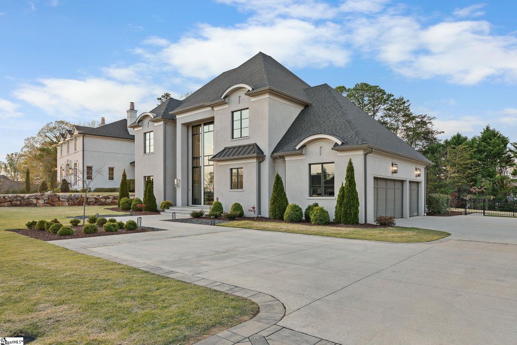 Le Jardin, Greer community