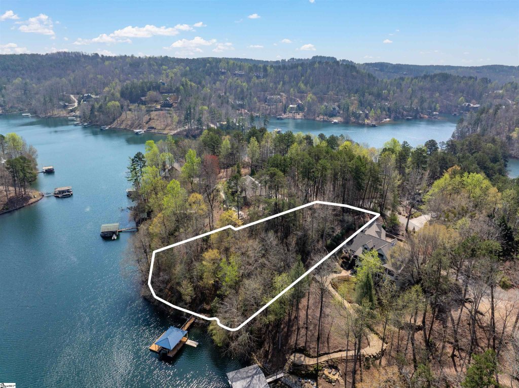 The Cliffs At Keowee