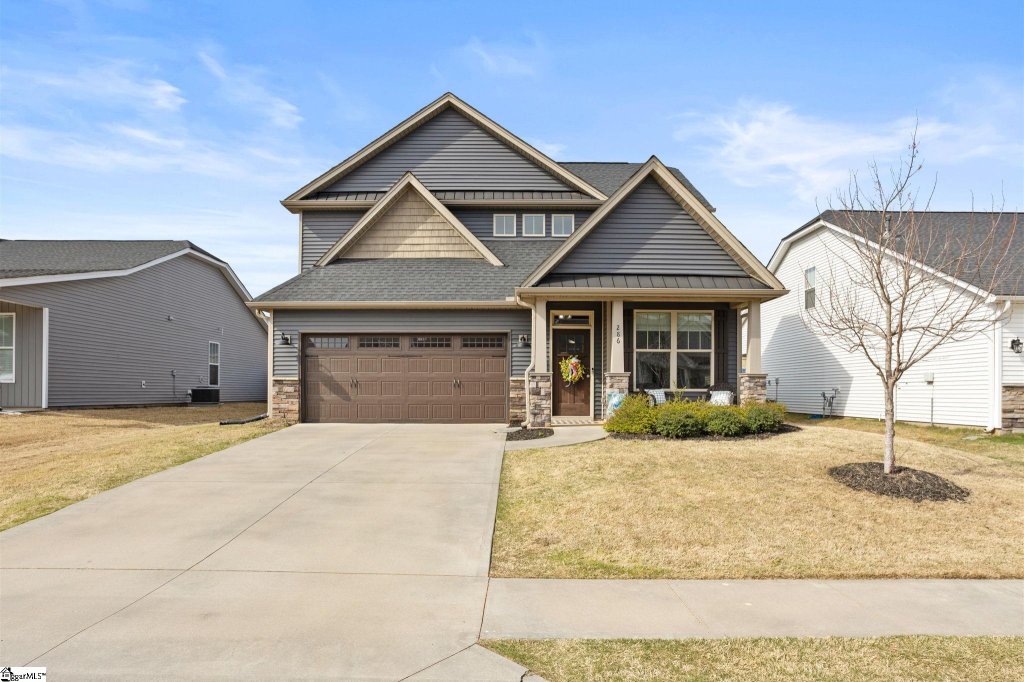 286 Foxbank Circle