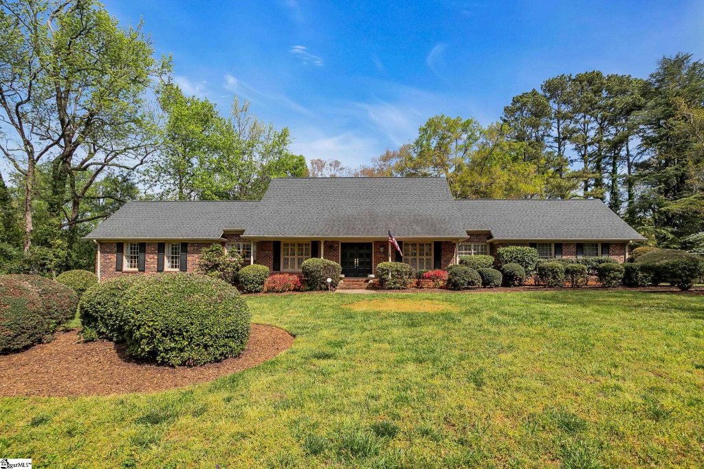 307 Hunting Hollow Road