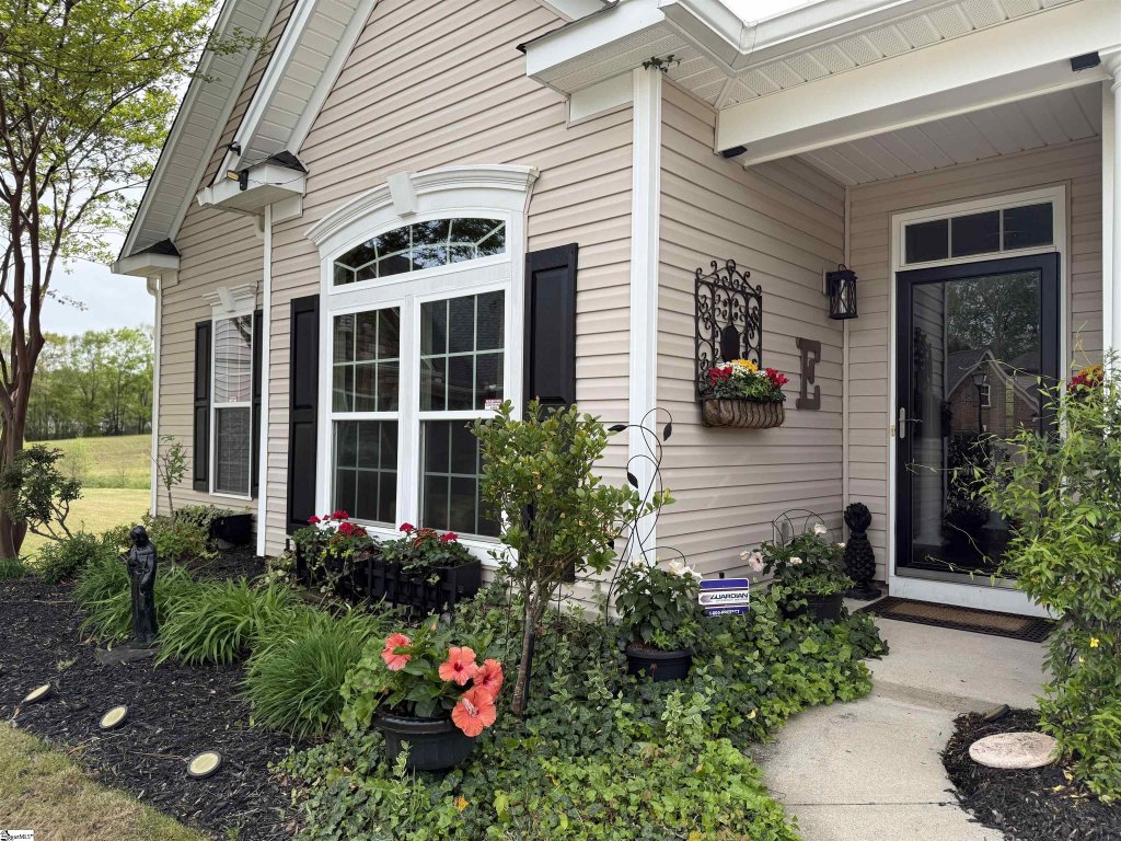 10 Kersey Gale Court