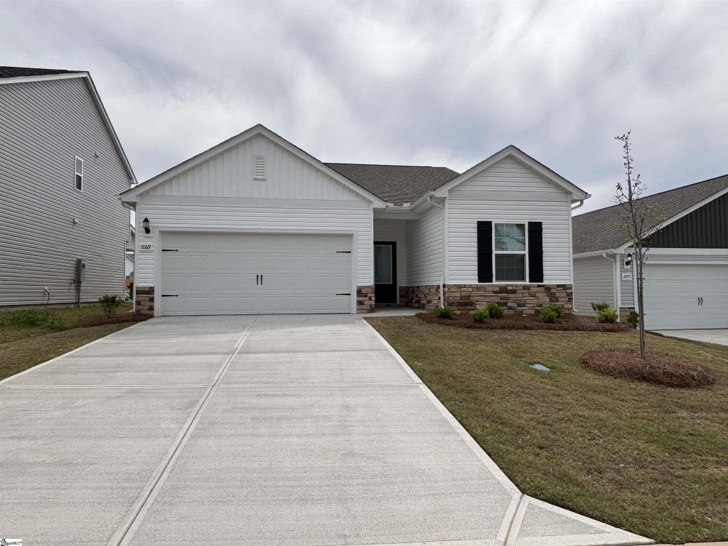 1069 Mossy Oak Drive