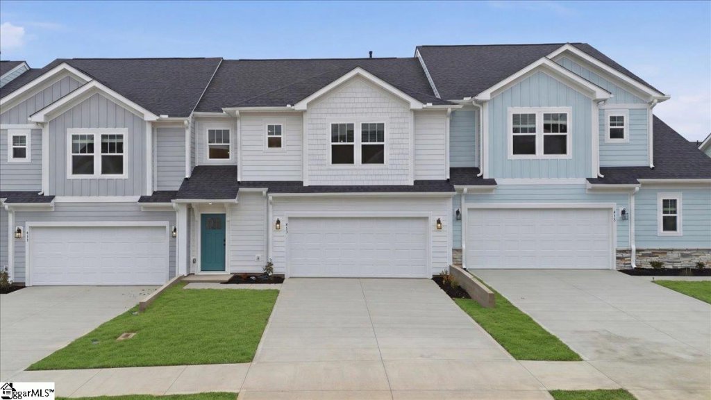 413 Crestcreek Drive