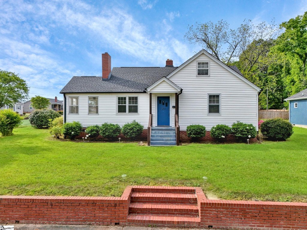 201 Pine Street