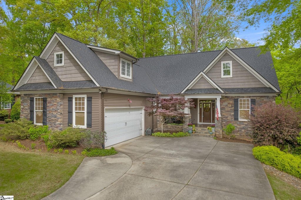 404 Netherland Lane