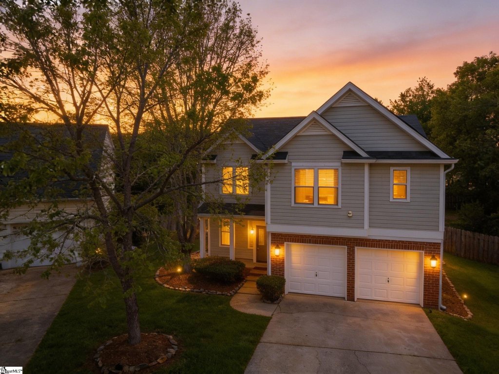 17 Summerfield Court