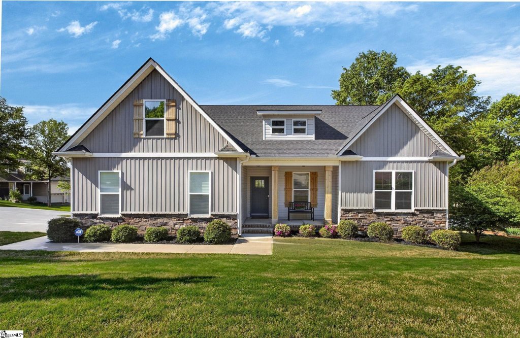 226 Stone River Way