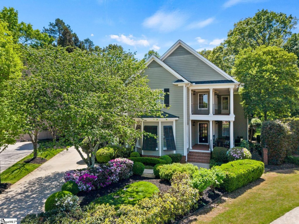 6 Sproughton Court