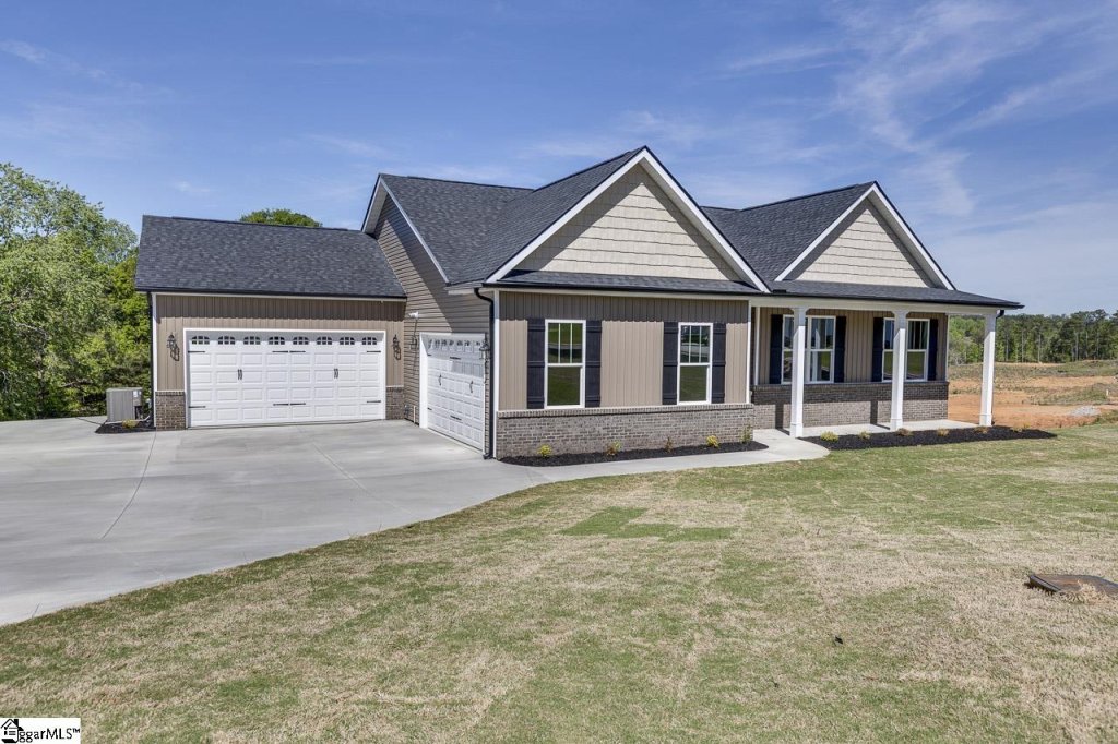 Hinton Farms, Easley community