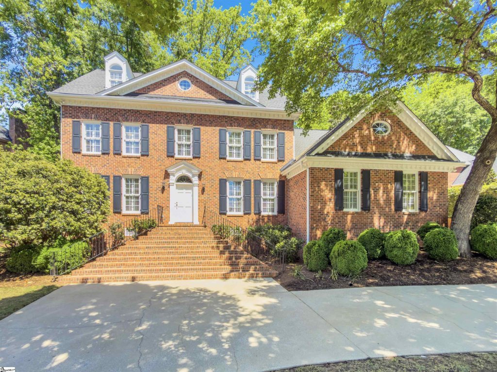 305 Golden Wings Way