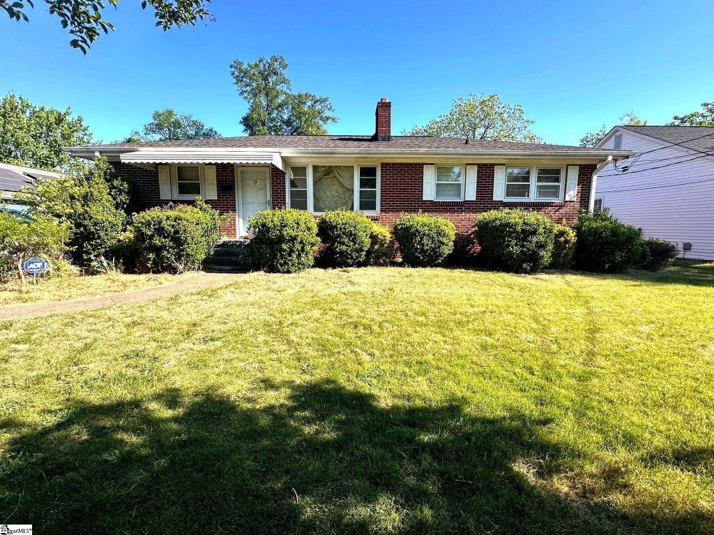 13 Paris Mountain Avenue