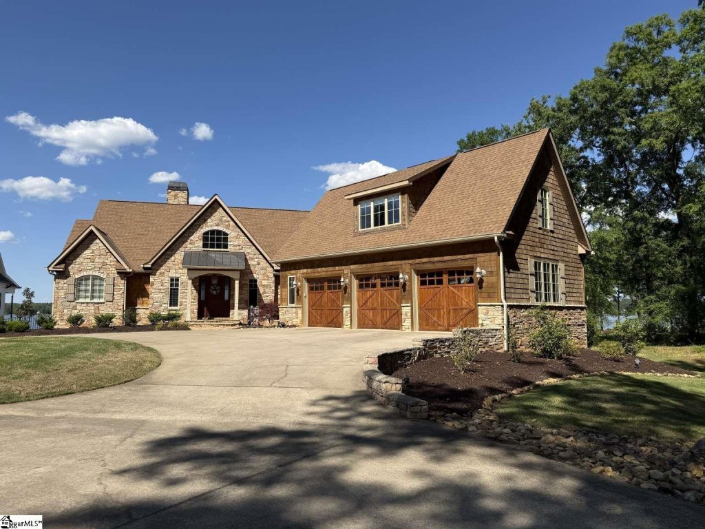 The Plantation, Ninety Six community