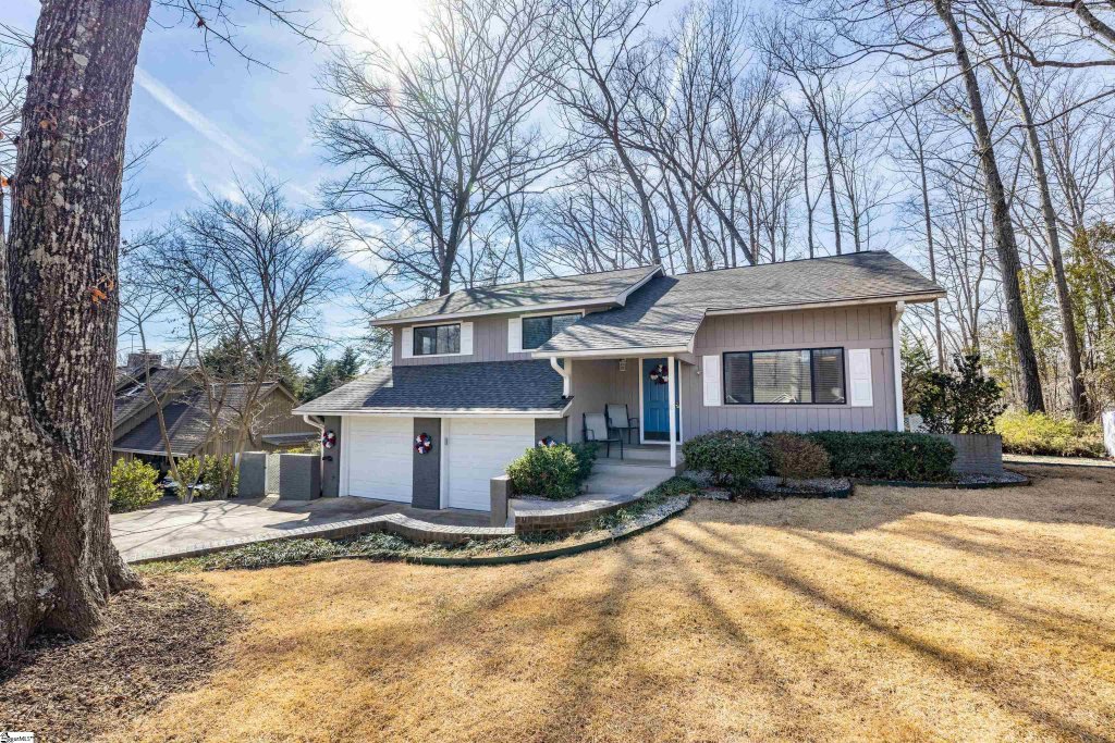 111 Shorecrest Drive