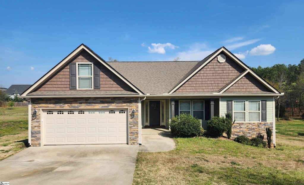 Copper Leaf, Inman community