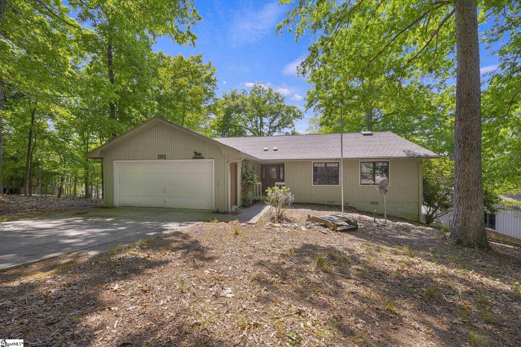 1312 S Arrowhead Drive