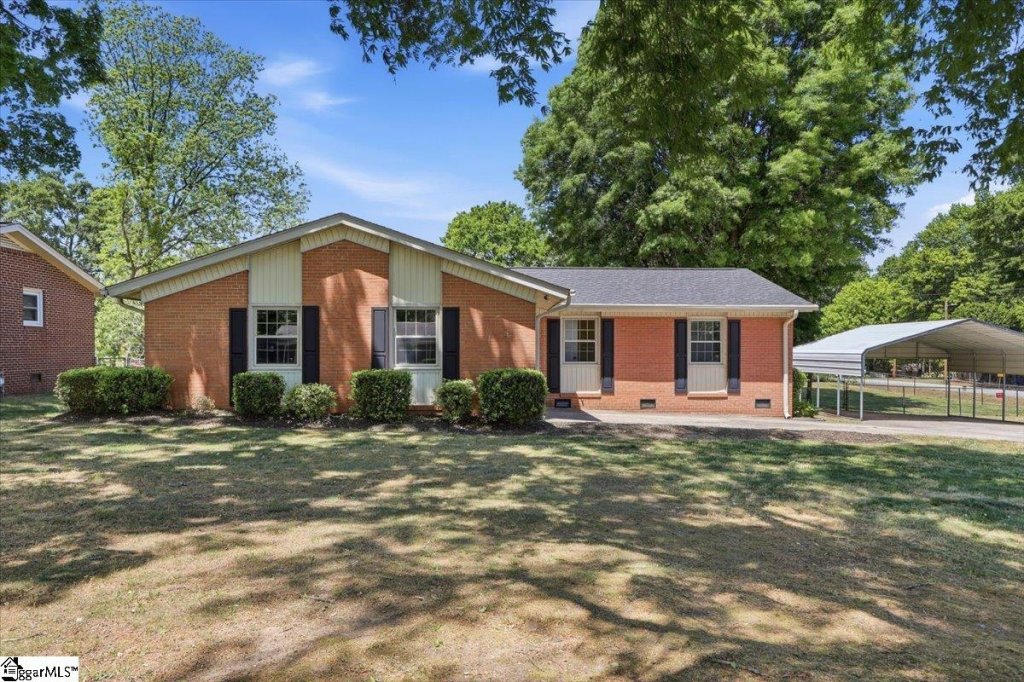 Farmington Acre, Greenville community
