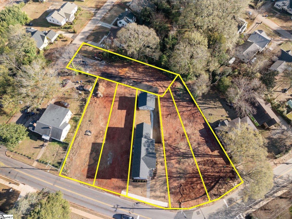 Pleasant Valley, Greenville community