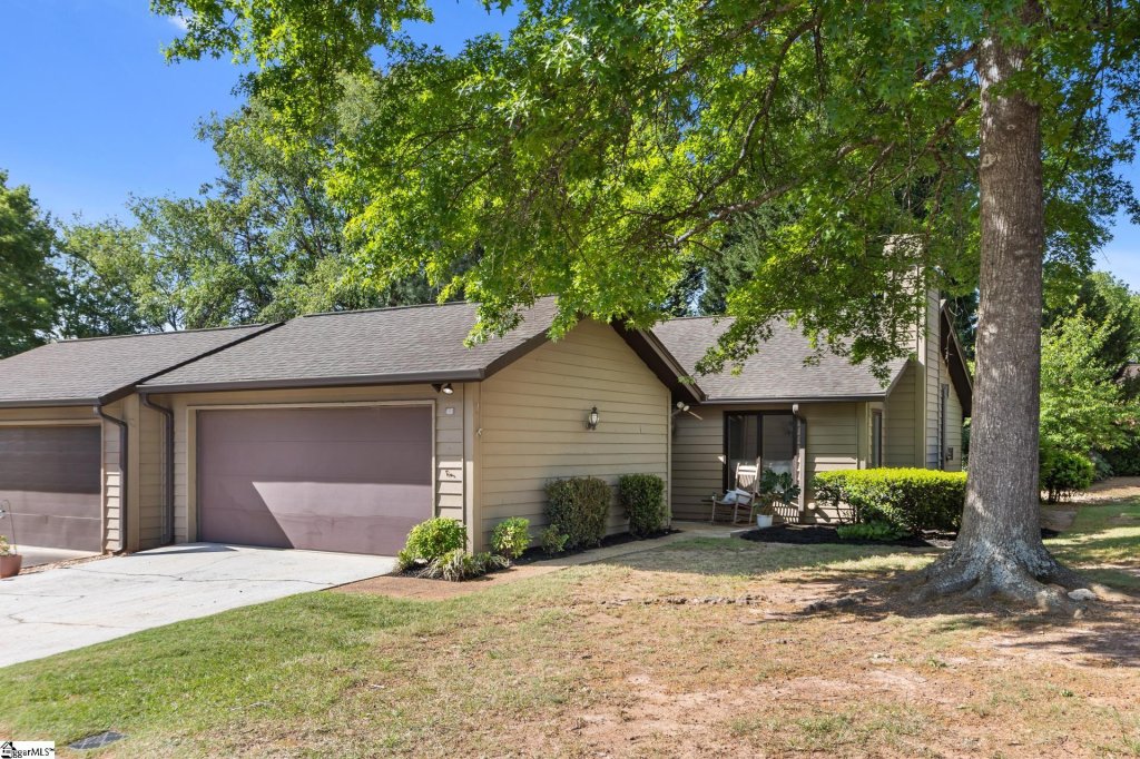 416 Sparrow Hawk Court