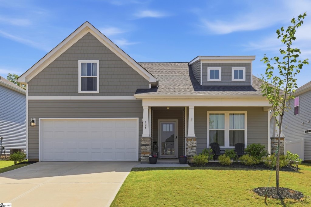 123 Ives Way