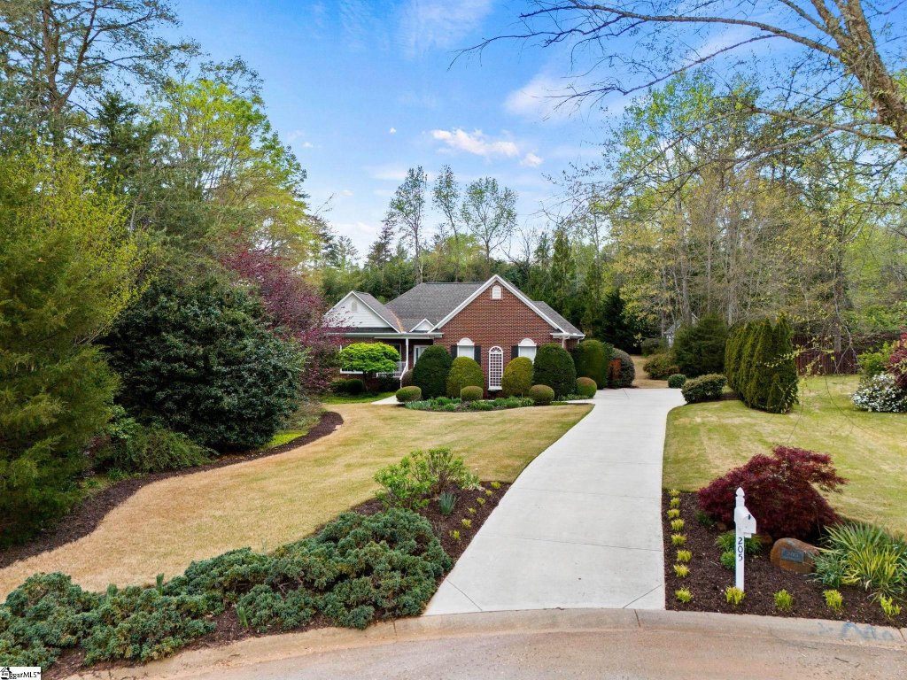 Forest Cove, Greer community