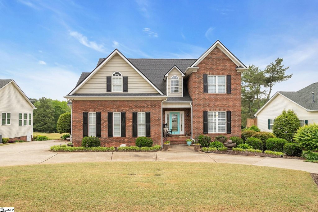 Pinehurst At Pebble Creek, Greenville community