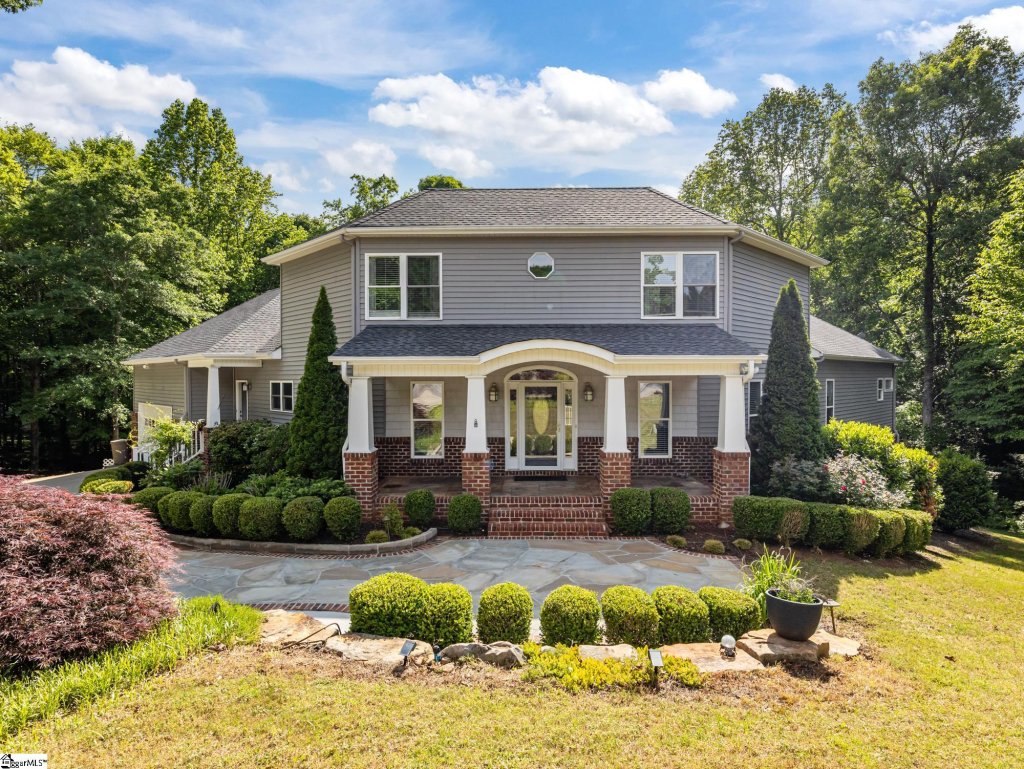 Silver Ridge, Greer community