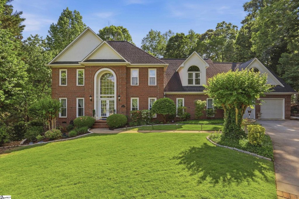111 Overlook Court
