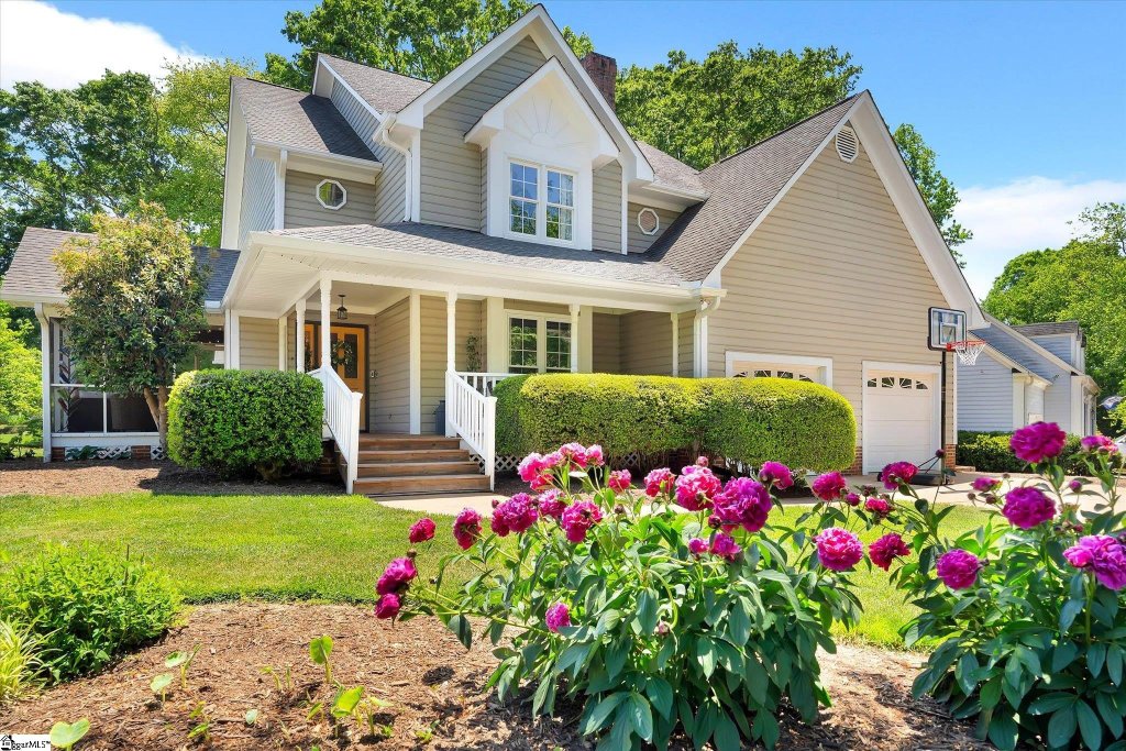 Adams Run, Simpsonville community
