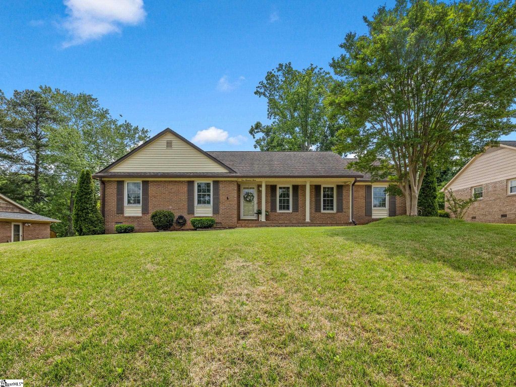 Camelot, Spartanburg community