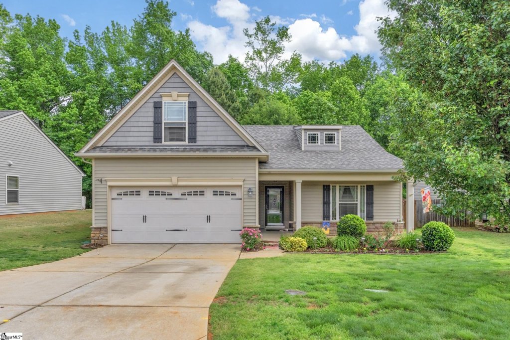 Shadow Creek, Simpsonville community