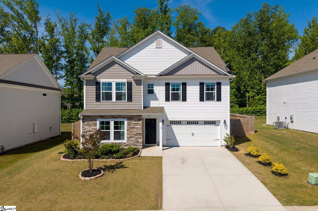 322 Chinchilla Drive