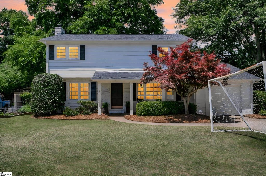 12 Buckingham Road