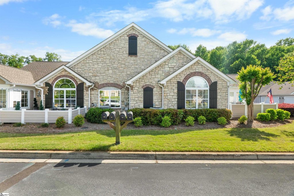 92 Fudora Circle