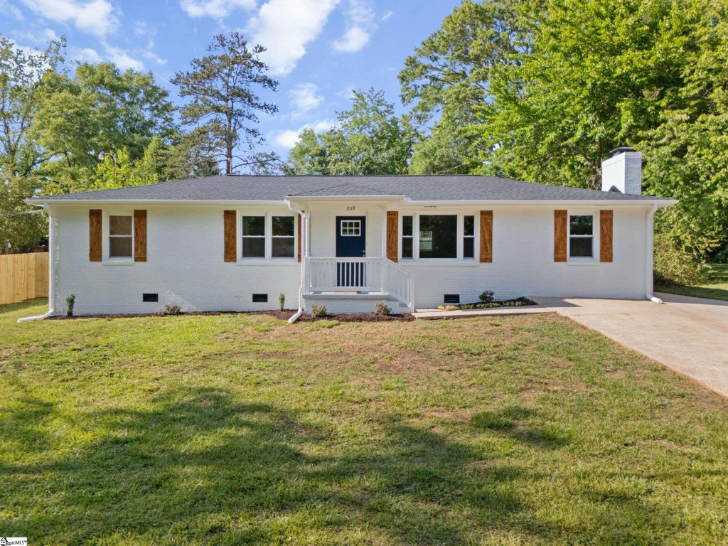 Western Hills, Greenville community