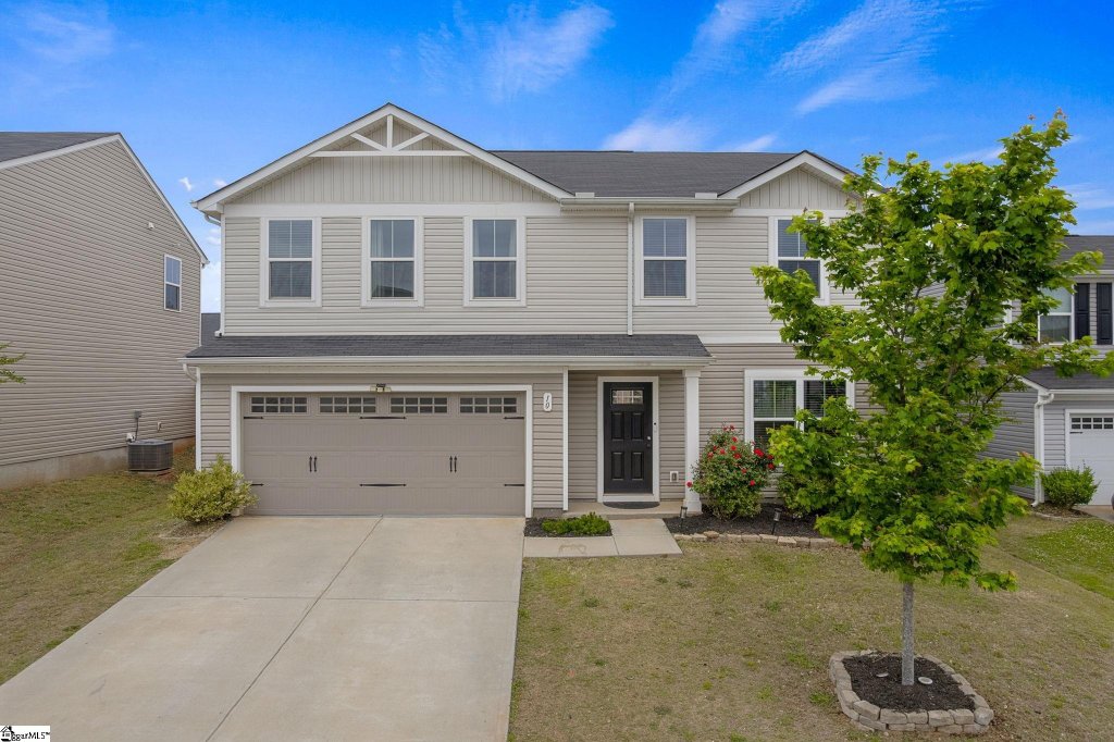 10 Wedgemere Drive