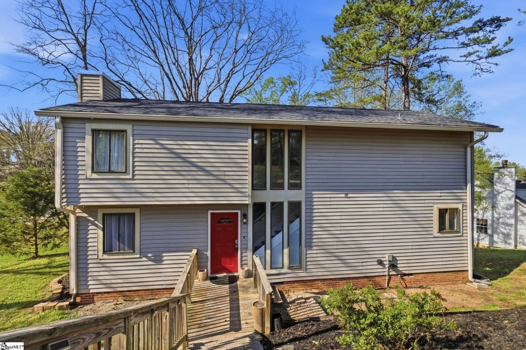 Peppertree, Taylors community
