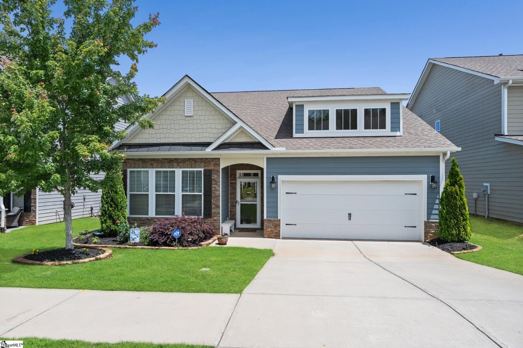 6 Daybreak Place