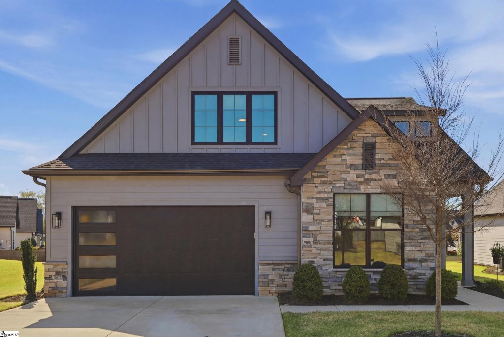 103 Ridan Road