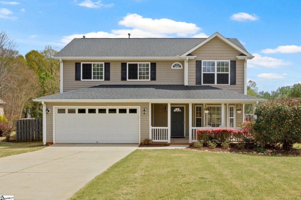 Granite Woods South, Greer community