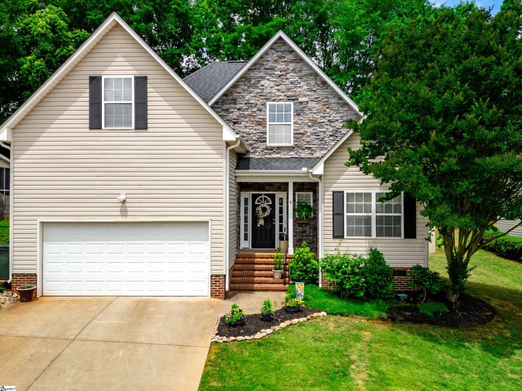 305 Glencrest Court