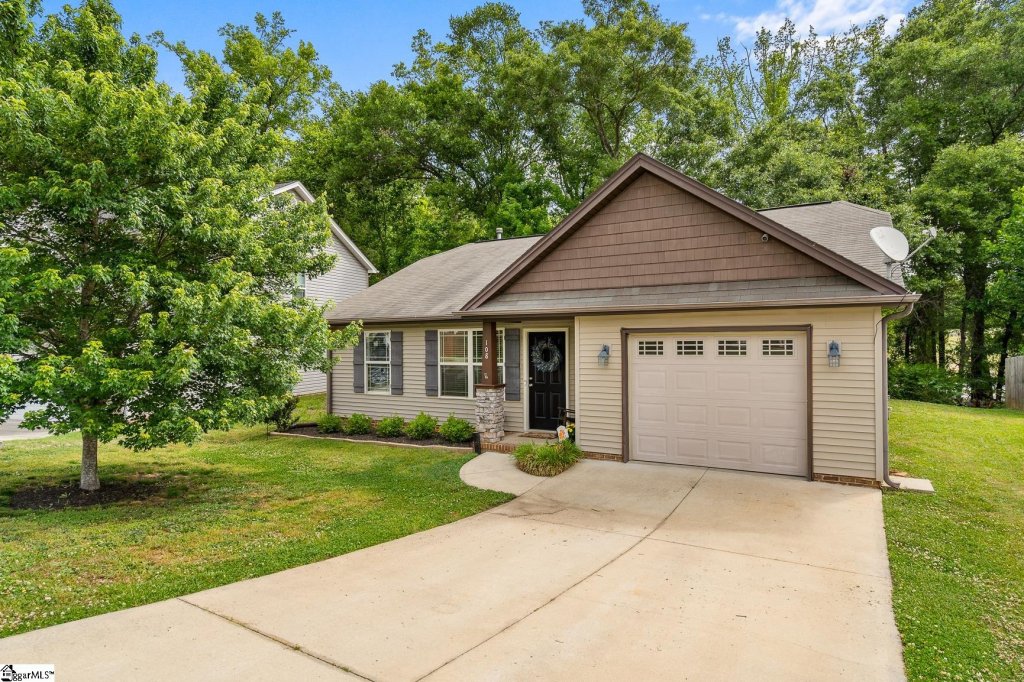 108 Belspring Lane