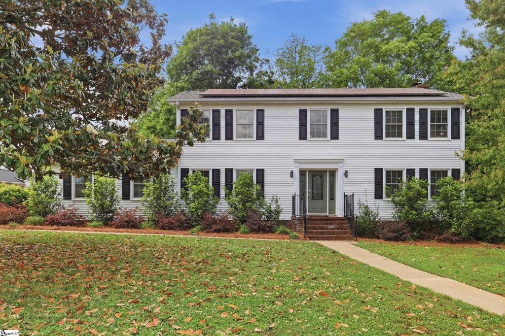 Pine Brook Forest, Greenville community