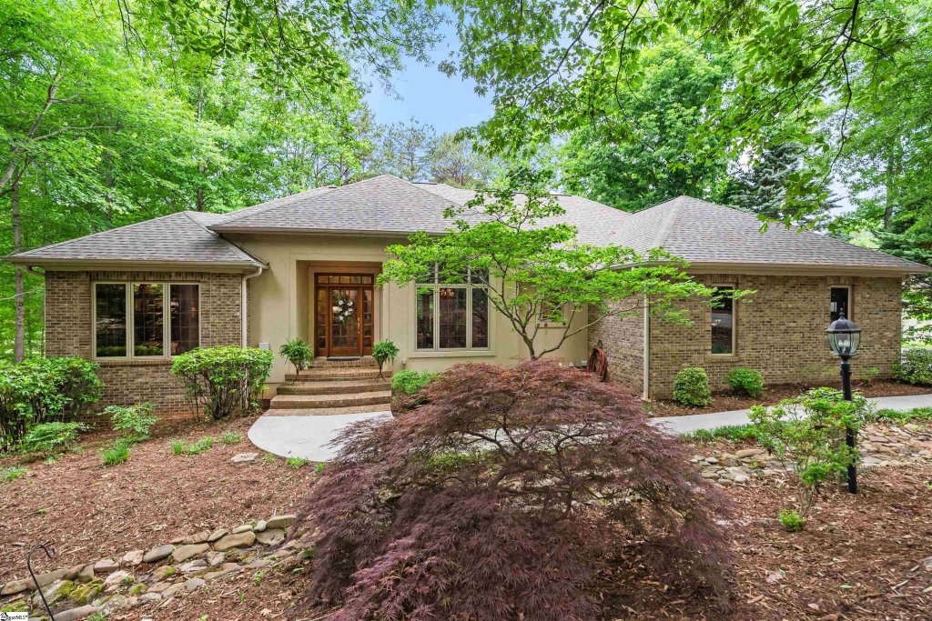 411 Woodridge Drive