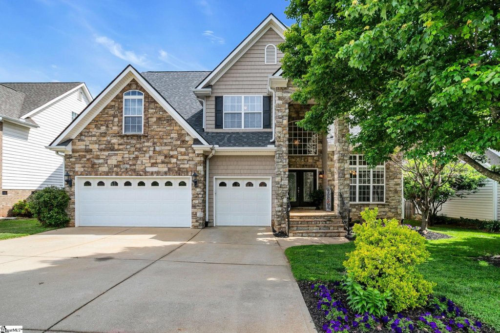 25 Ashby Grove Drive