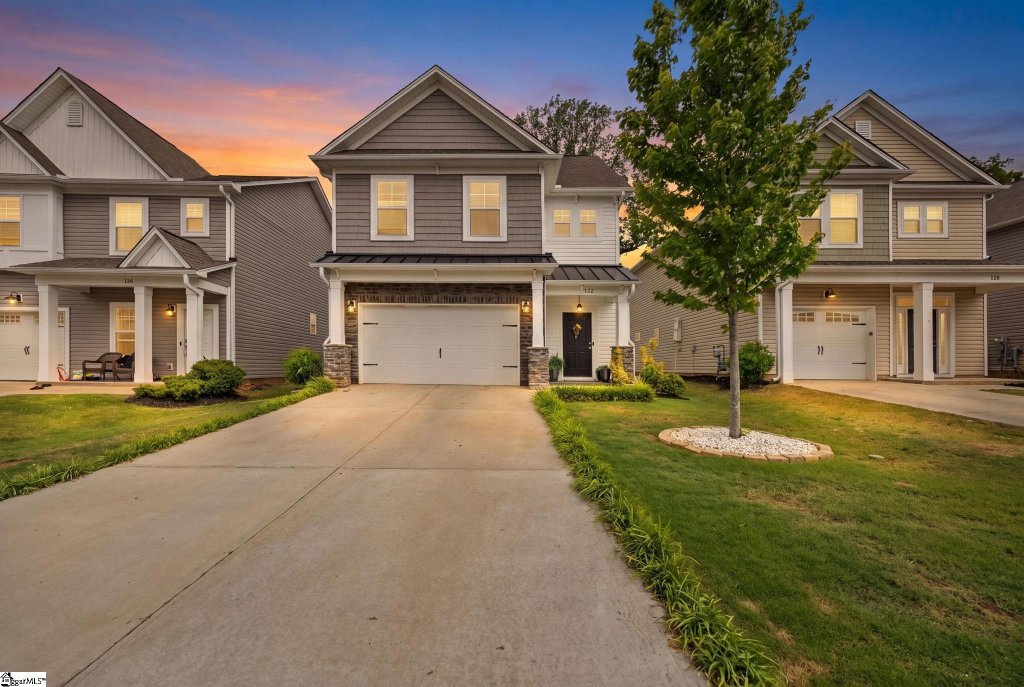 Highland Park, Easley community