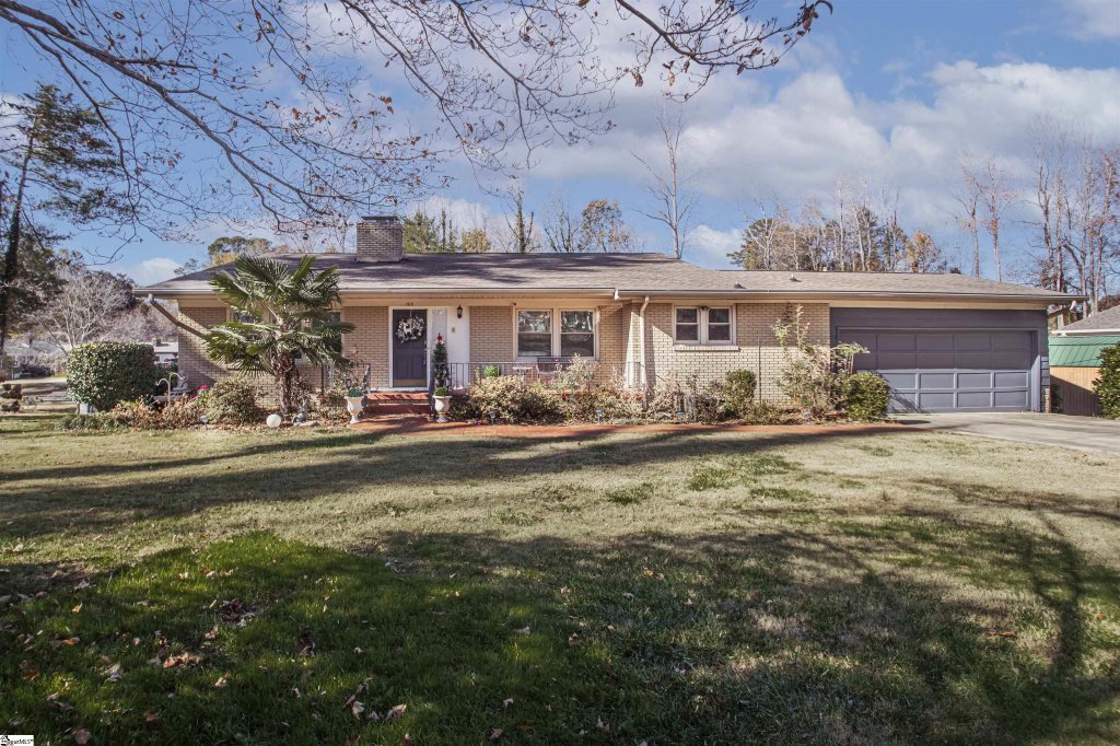 103 Forest Drive